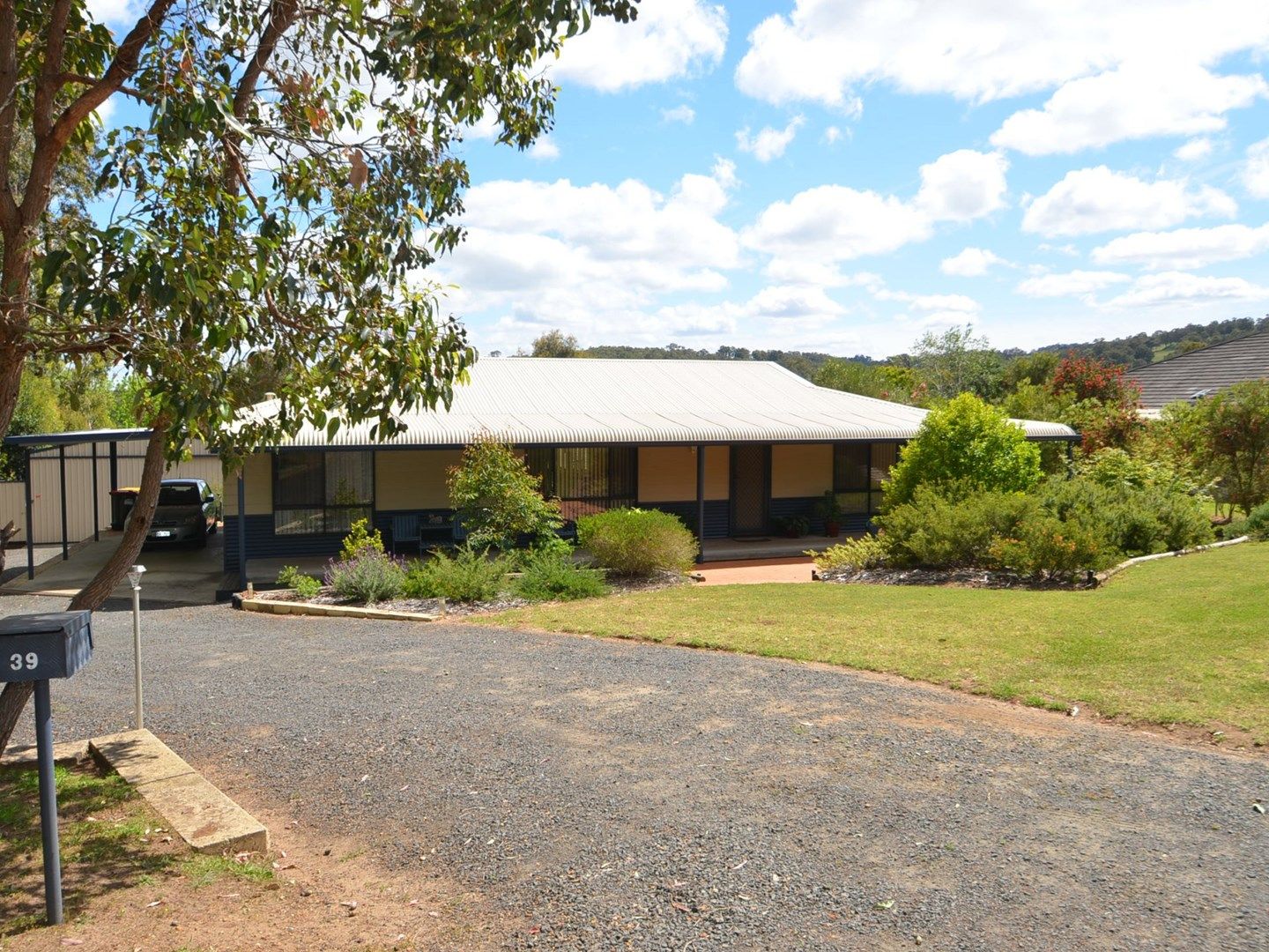 39 Weir Road, Harvey WA 6220, Image 0