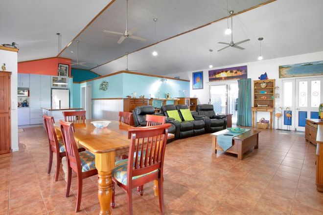 Picture of 44 Murphy Street, SEAFORTH QLD 4741