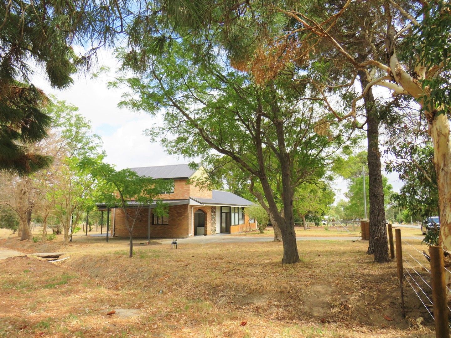 3 bedrooms House in 9 Staniland Street ORANGE GROVE WA, 6109