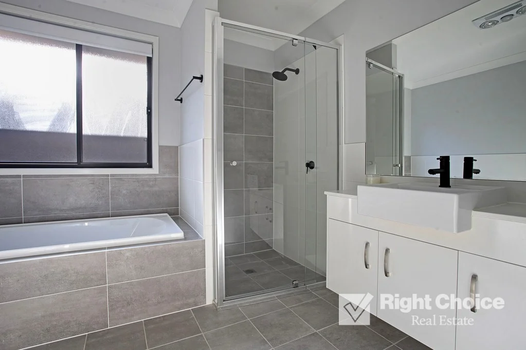 Additional image 6 of 120 Bushranger Parade, Calderwood NSW 2527