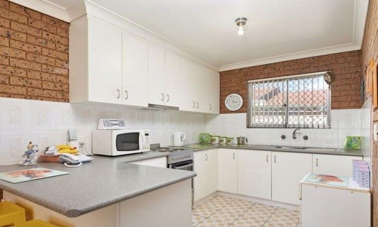 1-4/2 Joyes Place, Tolland NSW 2650, Image 2