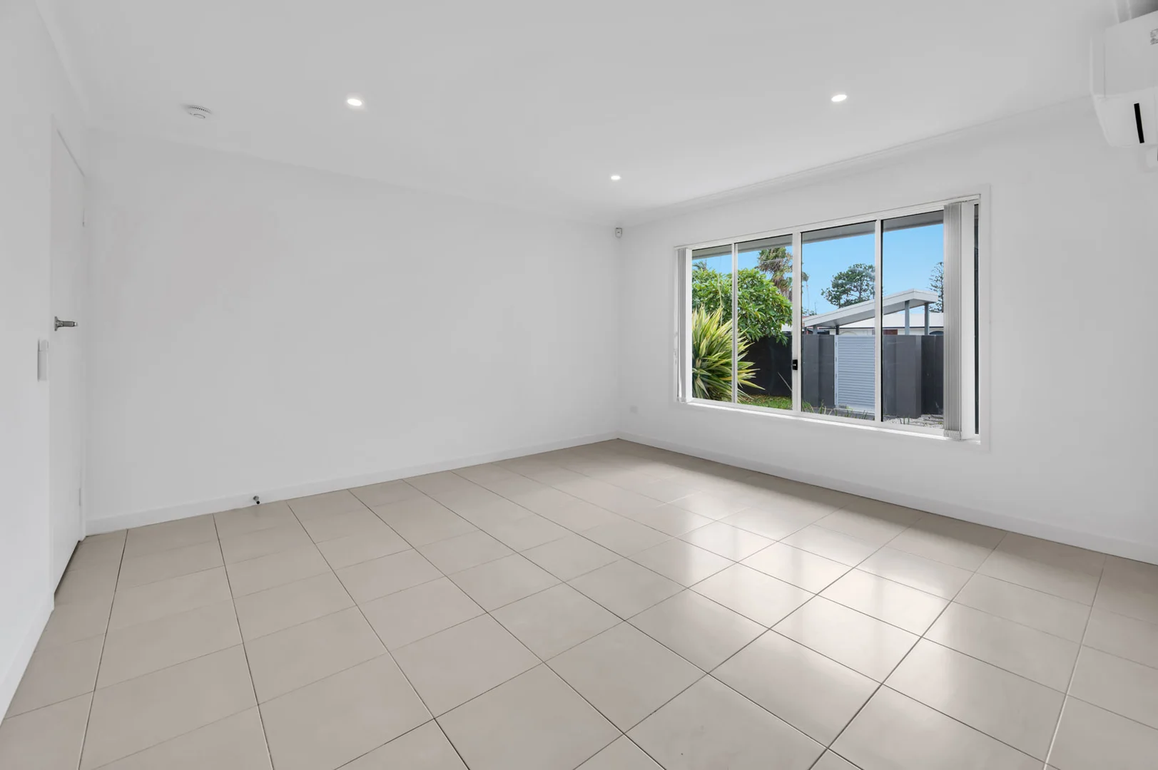 Additional image 10 of 28 Bermuda St, Broadbeach Waters QLD 4218
