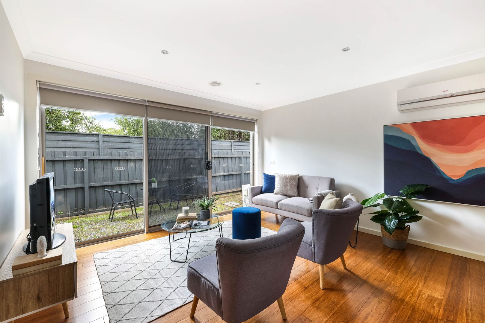 3/1017 Pascoe Vale Road, Jacana VIC 3047, Image 2