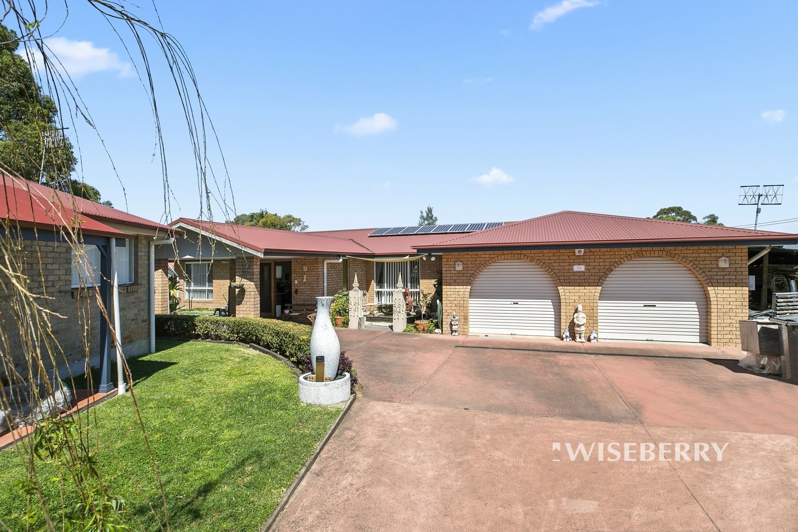 2 Lukela Avenue, Budgewoi NSW 2262, Image 0