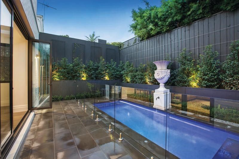 9 Lisbuoy Court, Toorak VIC 3142, Image 1