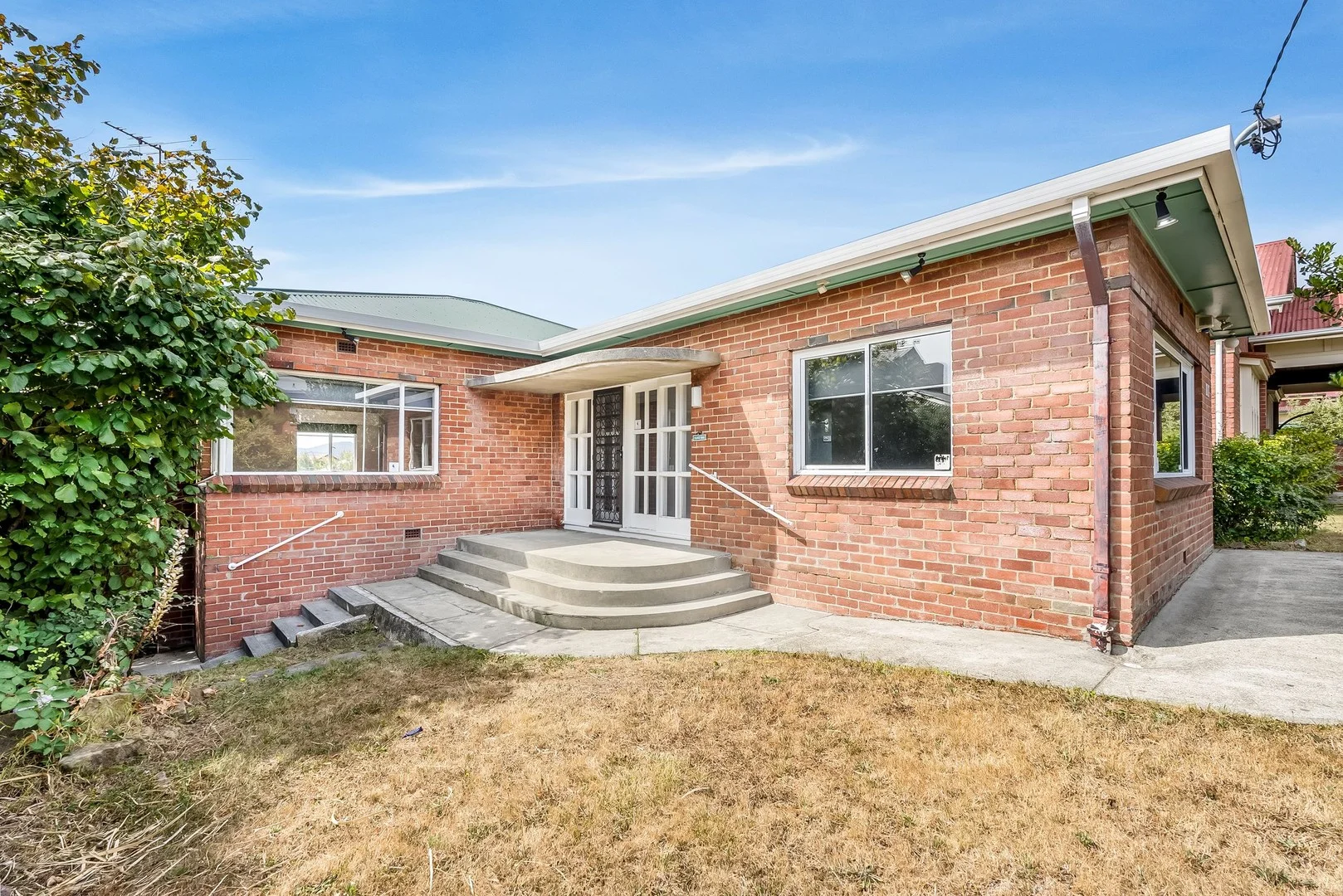 117 Augusta Road, Lenah Valley TAS 7008