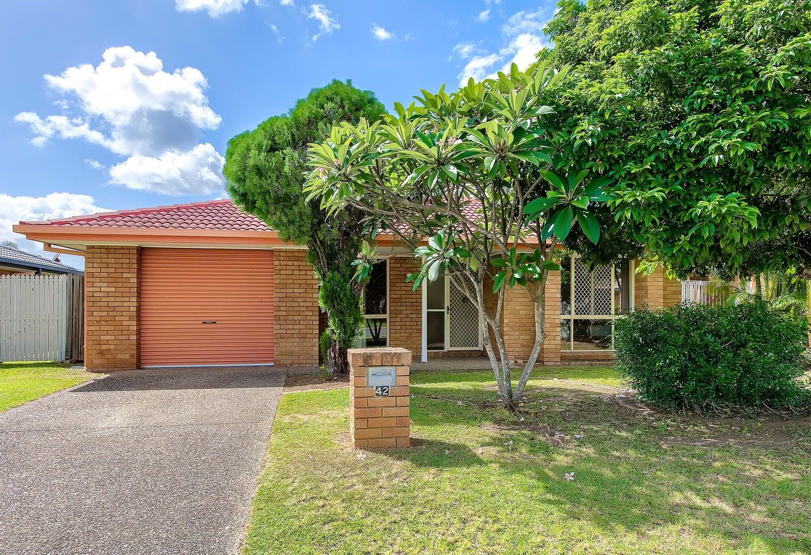 3 bedrooms House in 42 Silkyoak Cct FITZGIBBON QLD, 4018