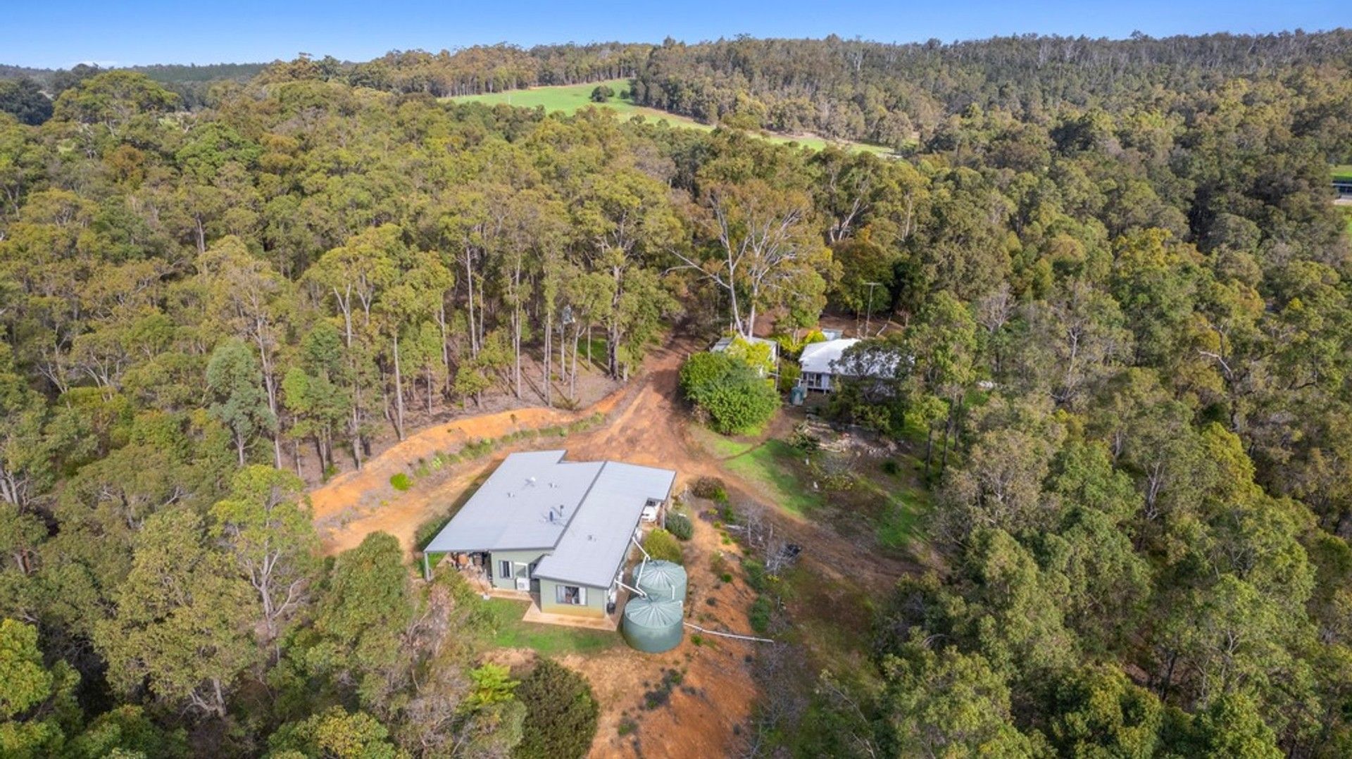 4 bedrooms Rural in 5180 Scarp Road DWELLINGUP WA, 6213