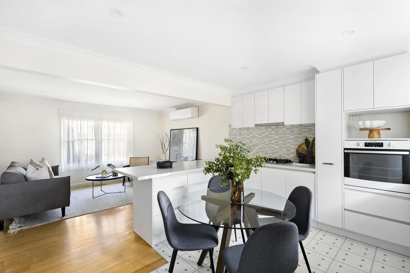 Additional image 4 of 10/23 Wilfred Road, Ivanhoe East VIC 3079