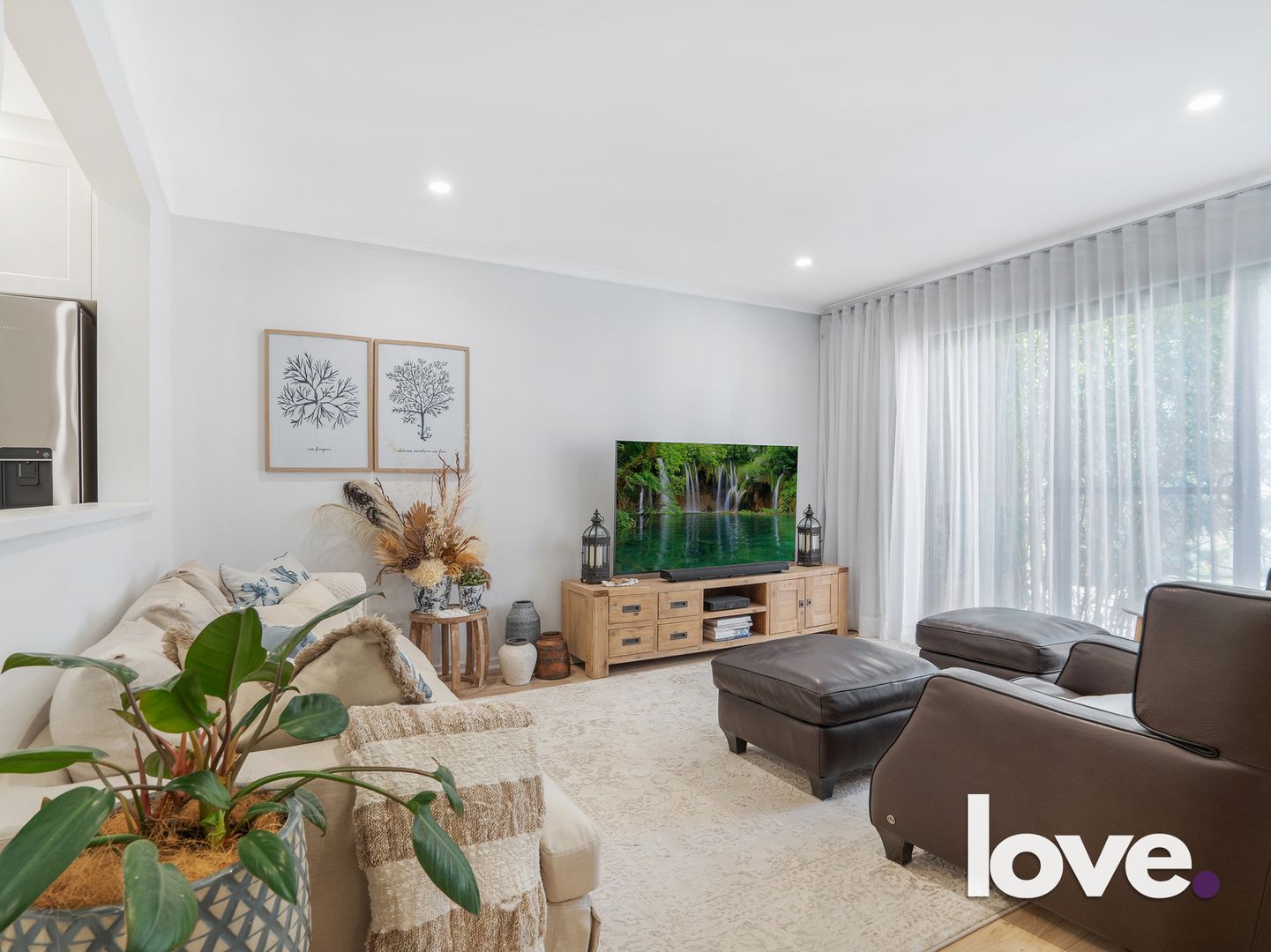 17/37 Laycock Street, Carey Bay NSW 2283, Image 1