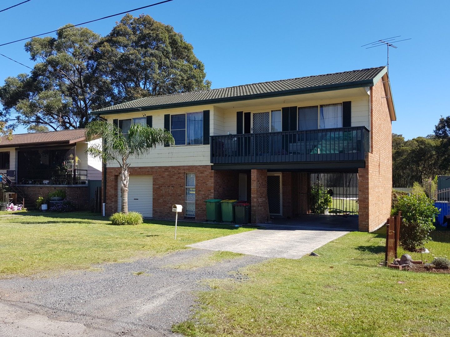 3 bedrooms House in 156 Birdwood Dr BLUE HAVEN NSW, 2262