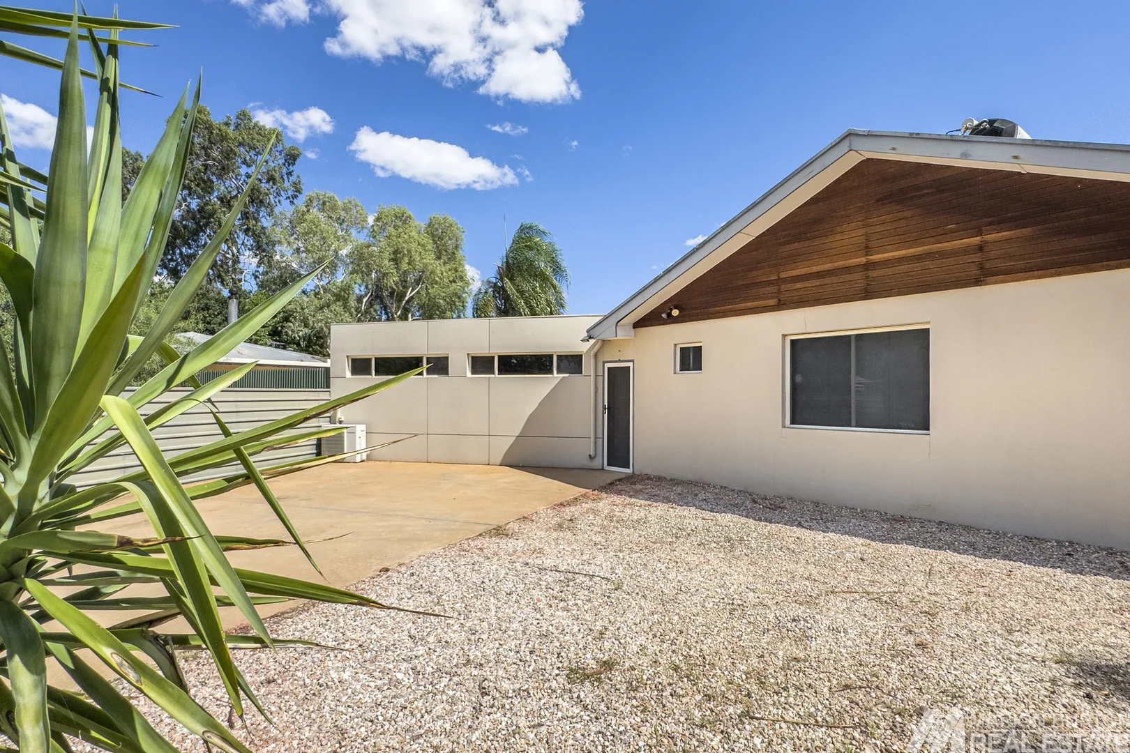 Additional image 36 of 7 Milner Road, Gillen NT 0870