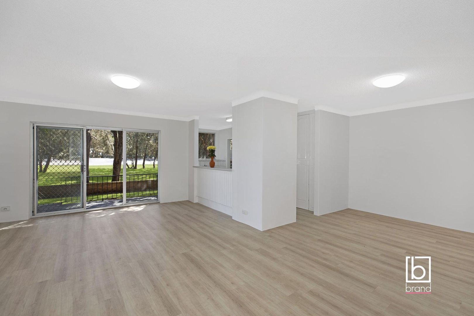 2/1 Coogee Avenue, The Entrance North NSW 2261, Image 2