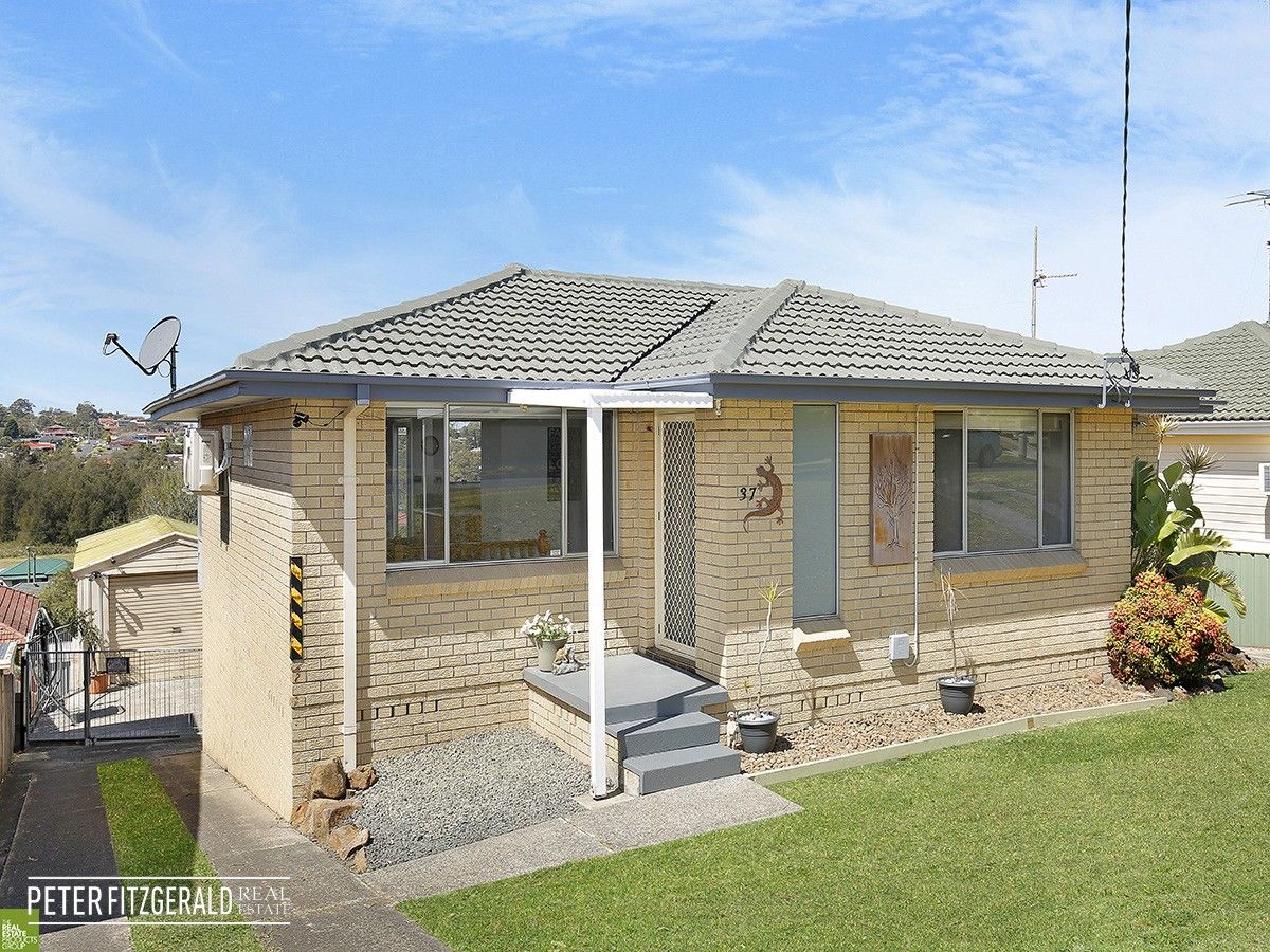 37 Coolabah Road, Dapto NSW 2530, Image 0