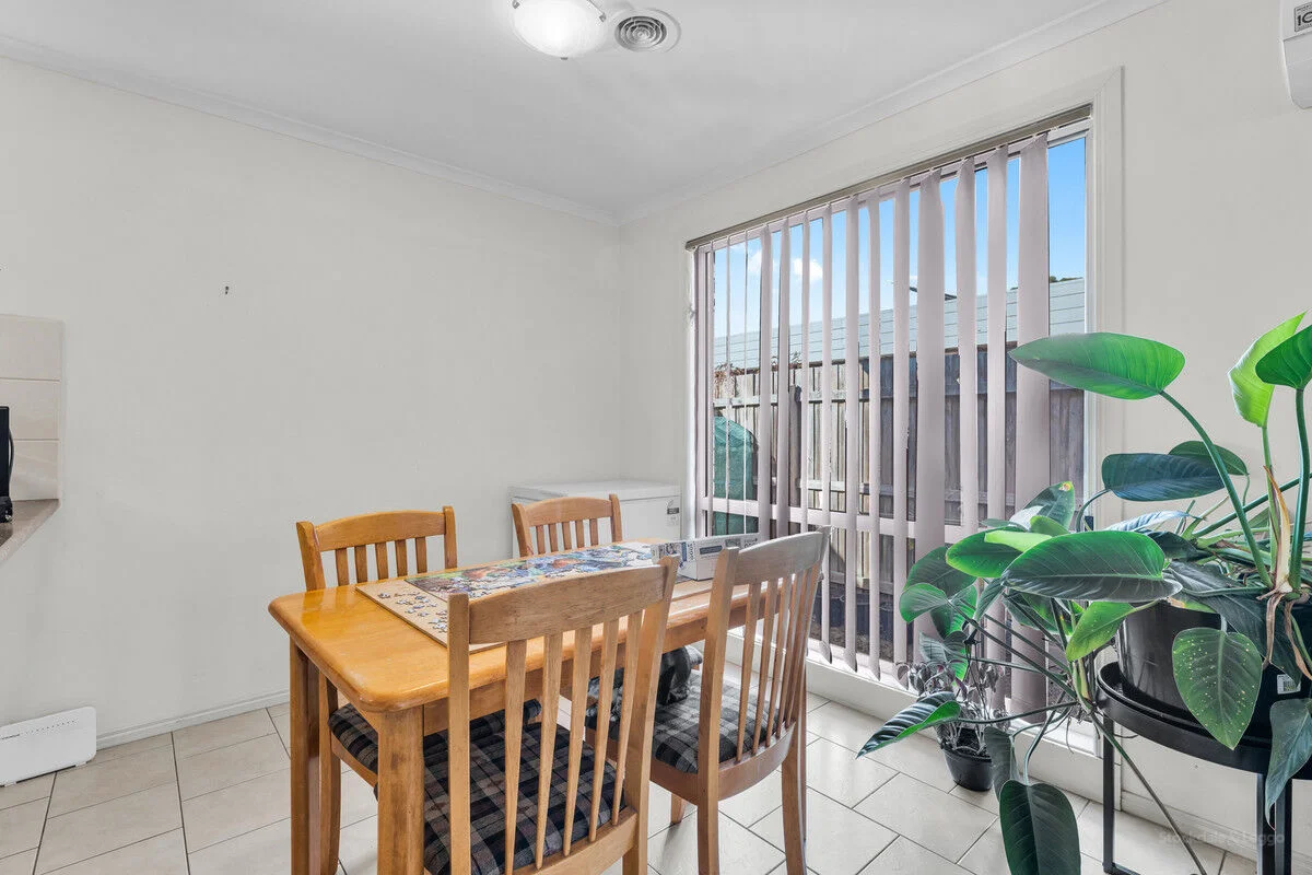 Additional image 4 of 3/35 - 41 Henry Street, Pakenham VIC 3810