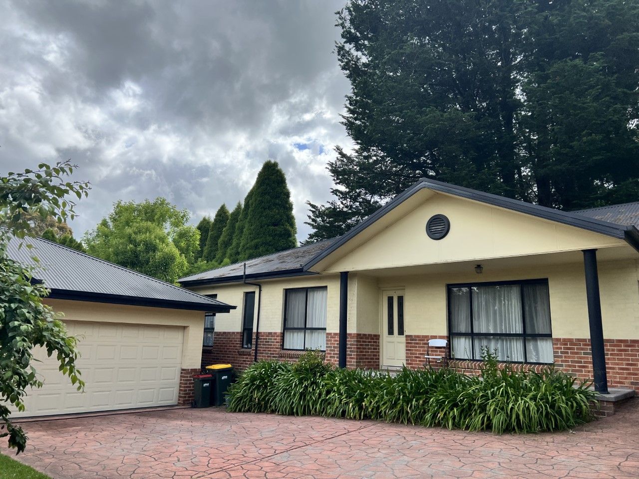 4 bedrooms Villa in 4/41-43 Railway Street MOSS VALE NSW, 2577