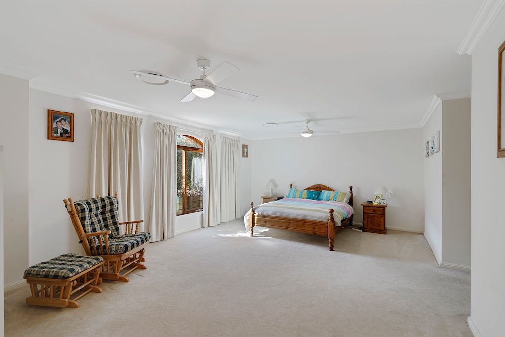 871A Montpelier Drive, The Oaks NSW 2570, Image 1