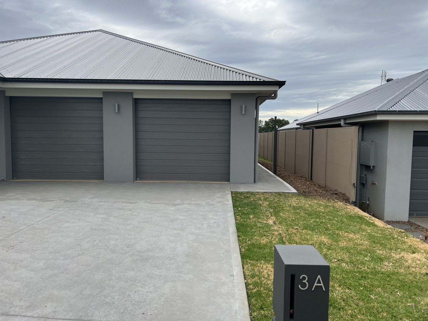 2 bedrooms Apartment / Unit / Flat in 2/3 Corbett Road NORTH ROTHBURY NSW, 2335