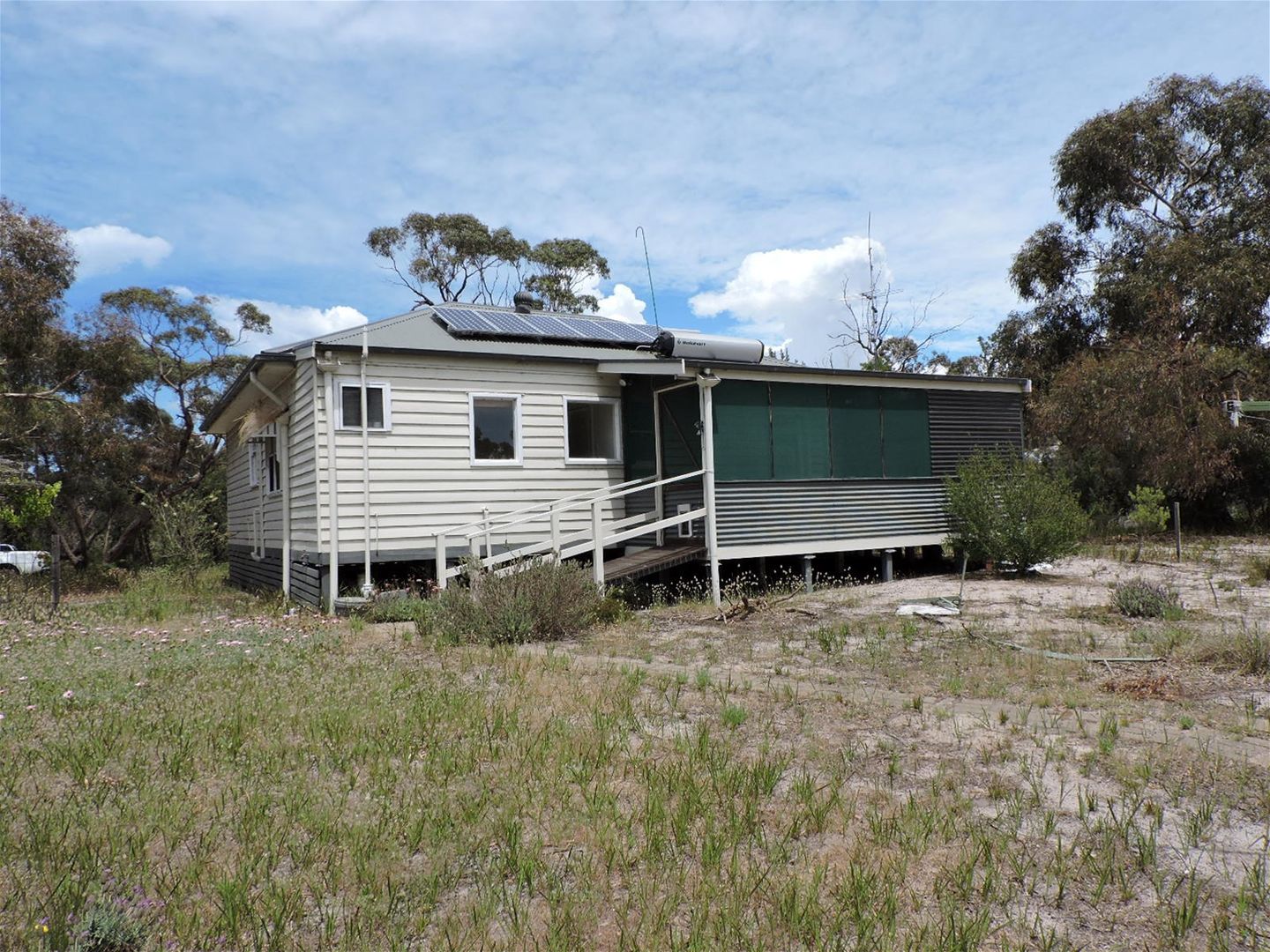 177 LongfordGolden Beach Road, Golden Beach VIC 3851 House for Sale