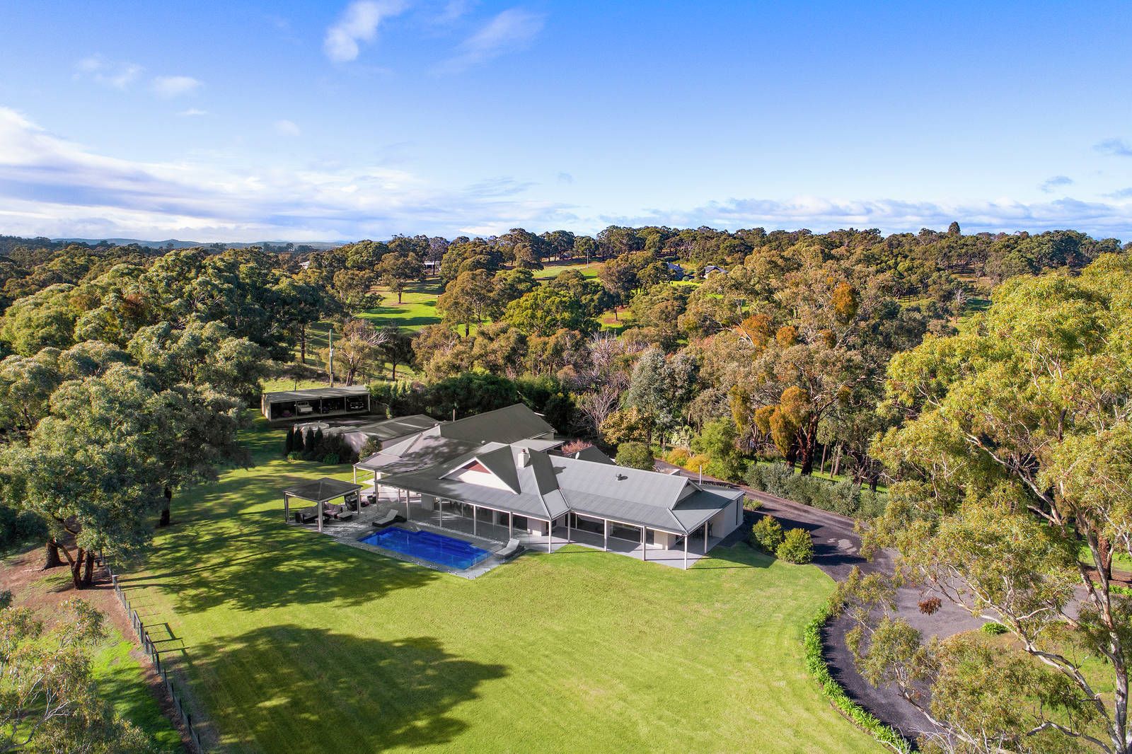 610 Hurstbridge-Arthurs Creek Road, Nutfield VIC 3099, Image 1