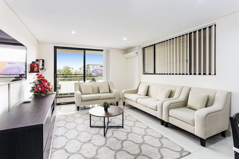 2 bedrooms Apartment / Unit / Flat in 23/8-10 Octavia Street TOONGABBIE NSW, 2146