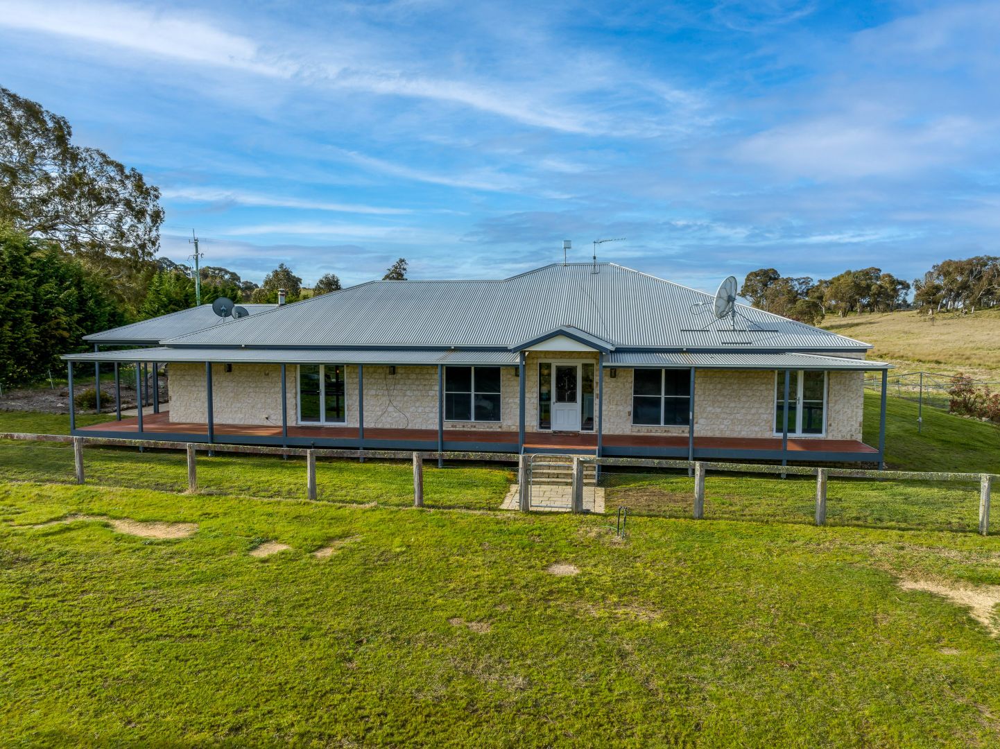 33 Ravenswood Lane, Quialigo NSW 2580