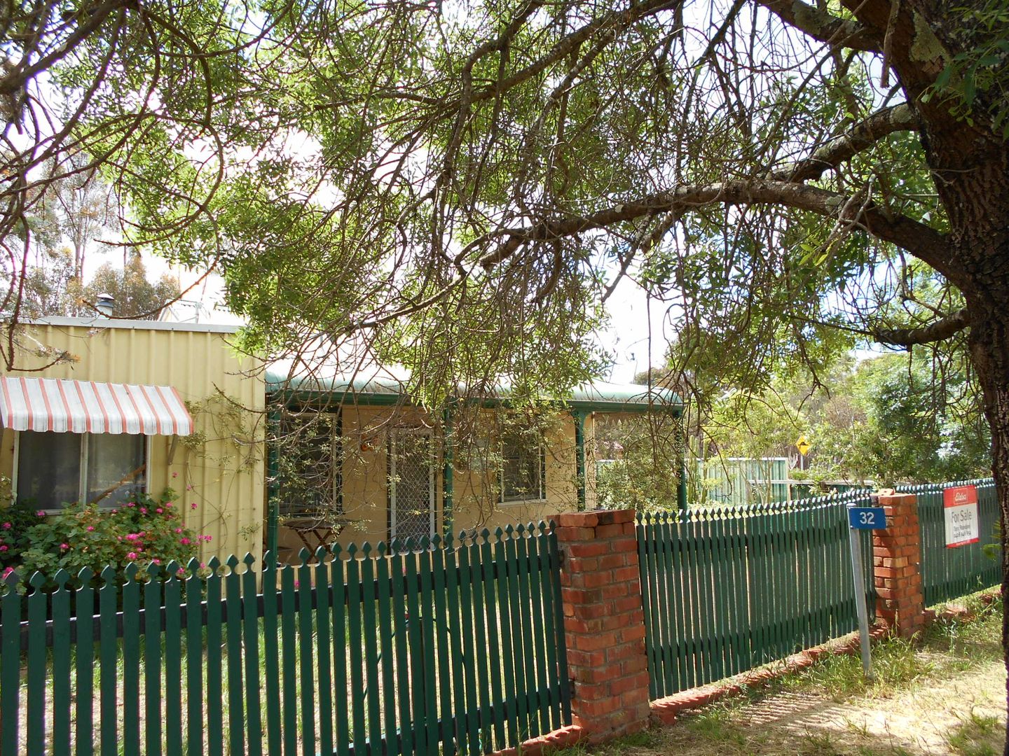 32 Ivy Street, Broomehill Village WA 6318 Domain