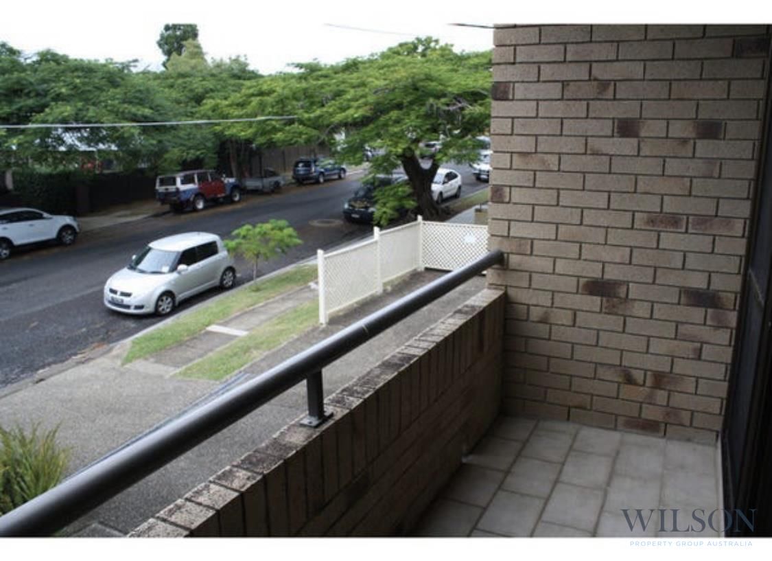 2 bedrooms Apartment / Unit / Flat in 1/44 Vine street CLAYFIELD QLD, 4011