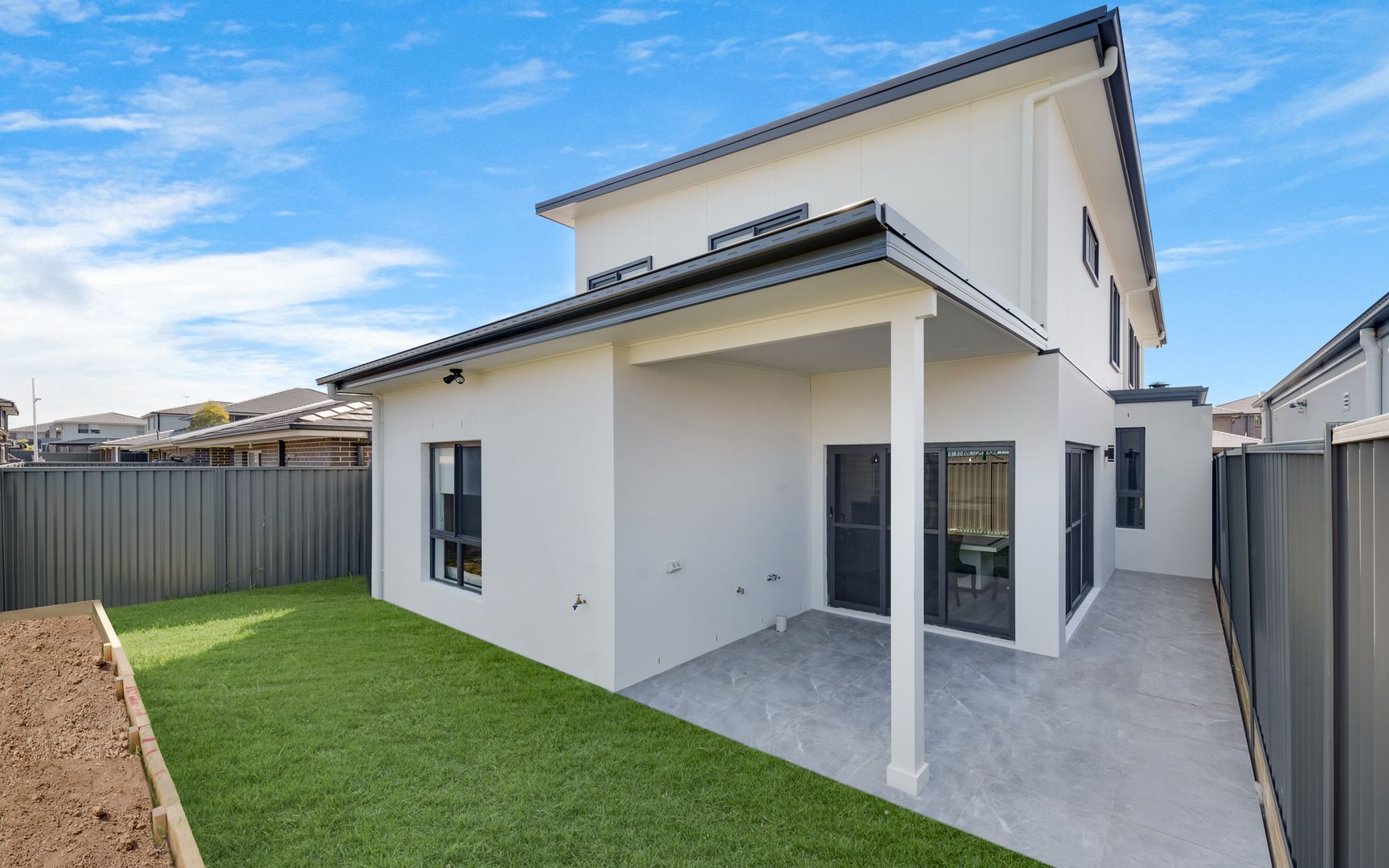 38 Honey Myrtle Avenue, Denham Court NSW 2565, Image 2