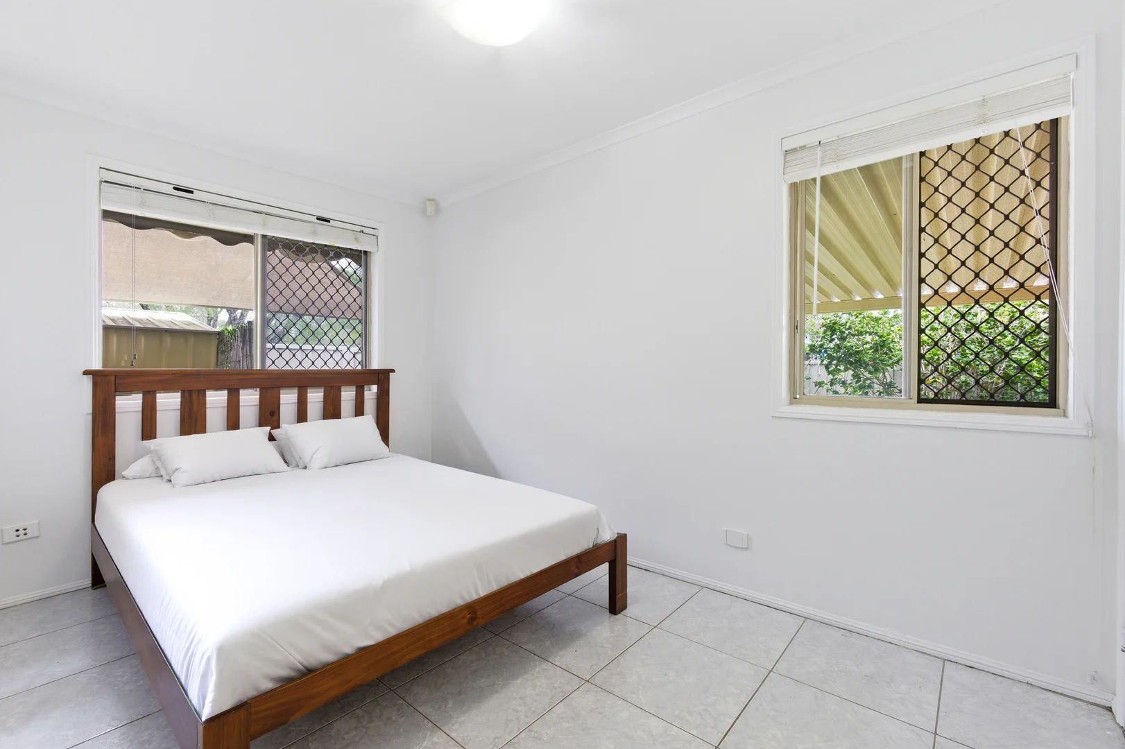 Additional image 11 of 1/12 Avi Court, Labrador QLD 4215