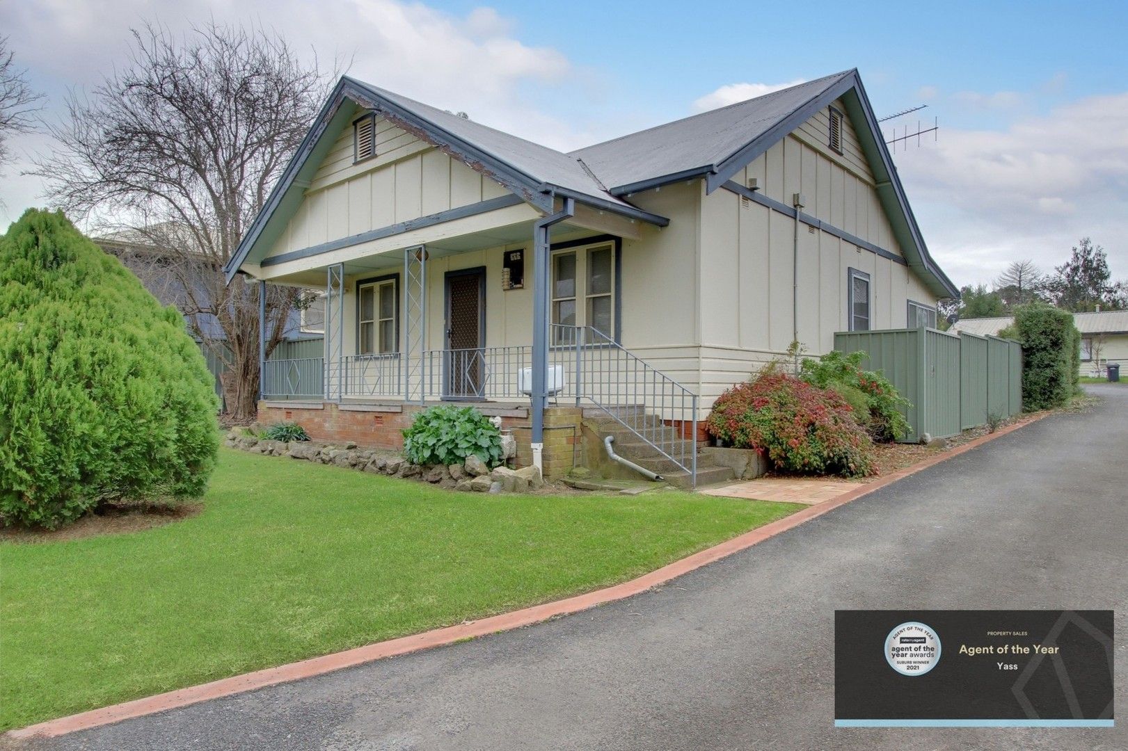 3 bedrooms House in 1/48 DeMestre Street YASS NSW, 2582