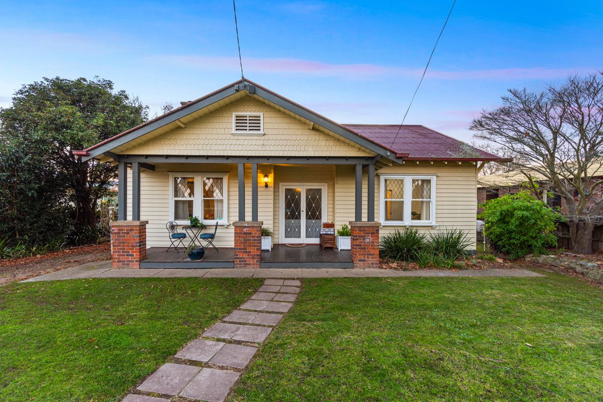 3 bedrooms House in 19 Edward Street MAFFRA VIC, 3860