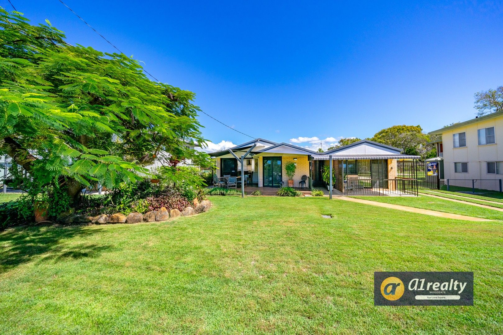 25 Whiting St, Woodgate QLD 4660, Image 0