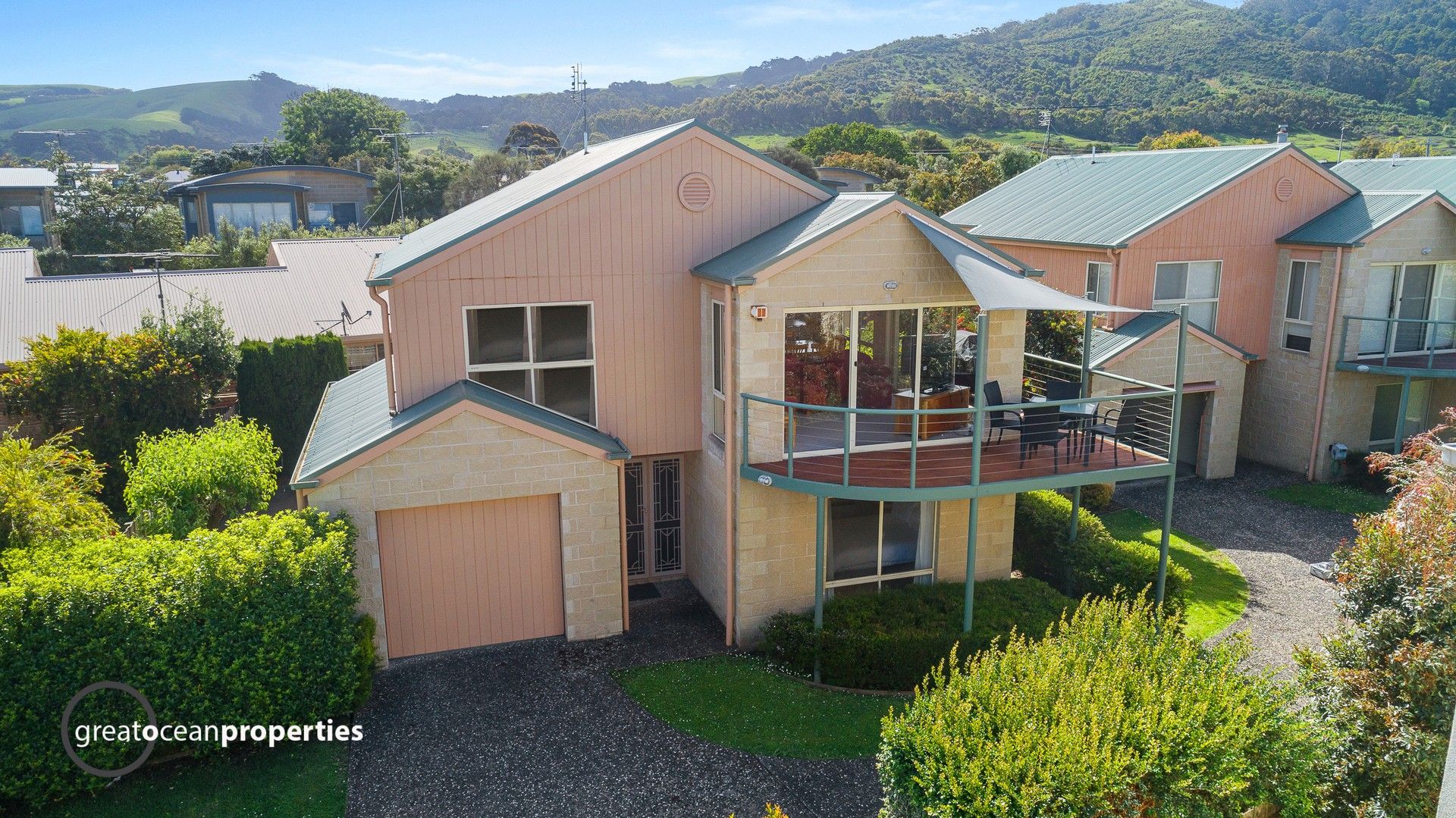 2/10 Murray Street, Apollo Bay VIC 3233, Image 0