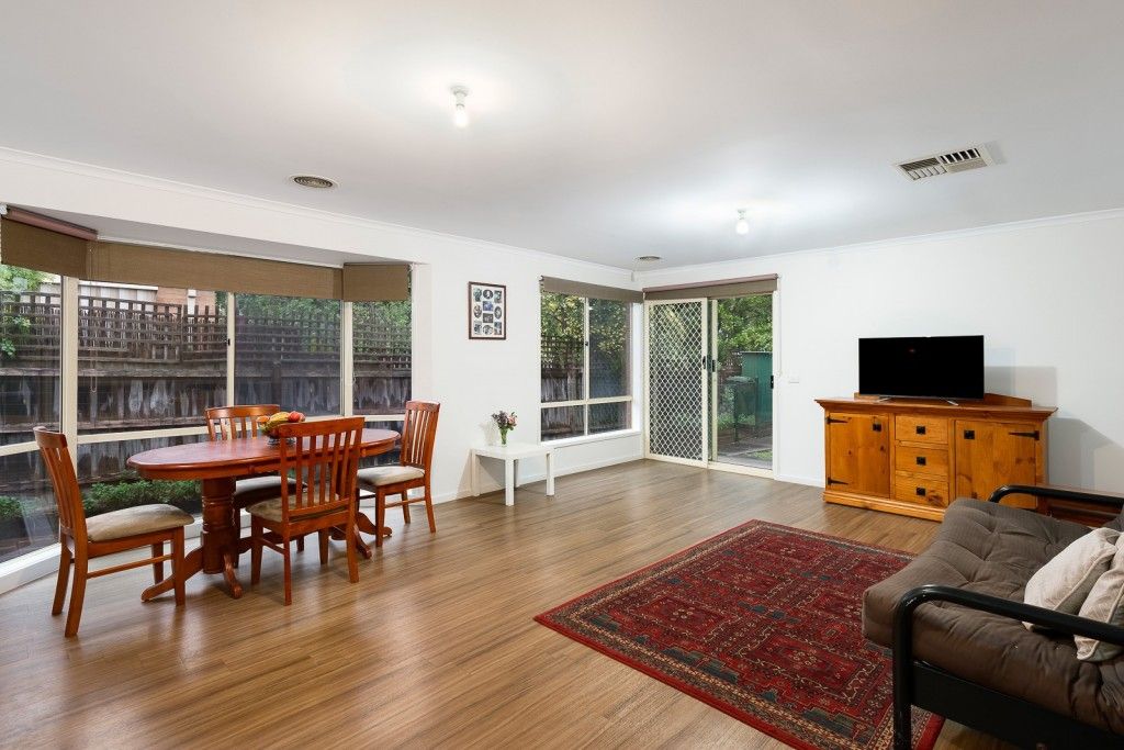 5 Barce Place, Heidelberg West VIC 3081, Image 2