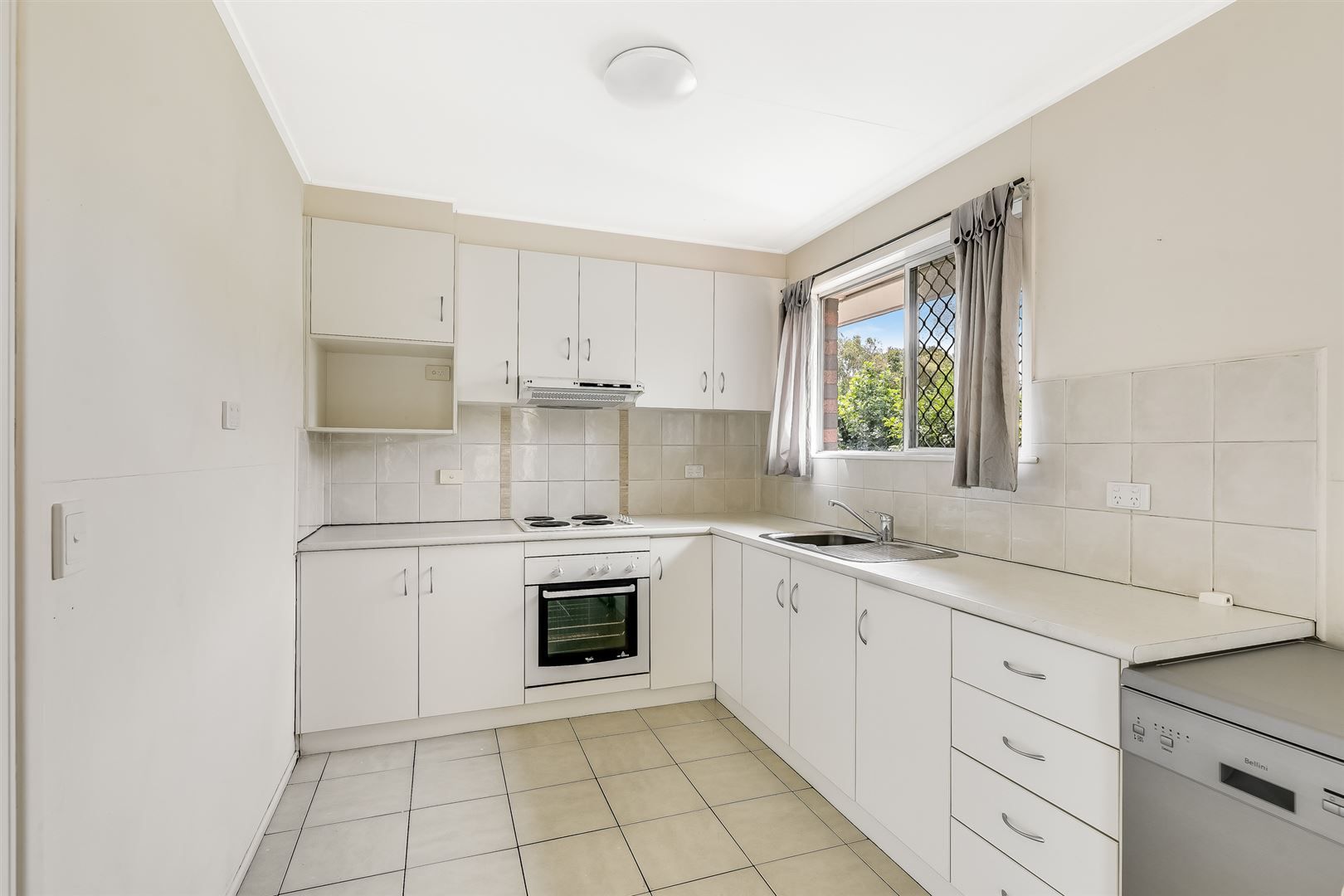 1/149 Taylor Street, Wilsonton QLD 4350, Image 2