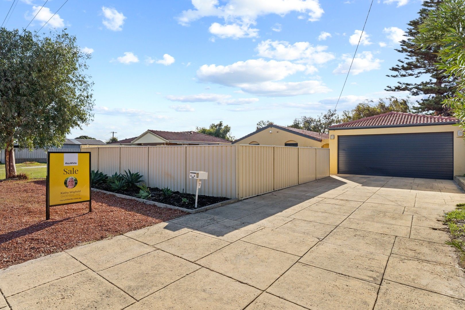 7 Kurrajong Rd, Safety Bay WA 6169, Image 0