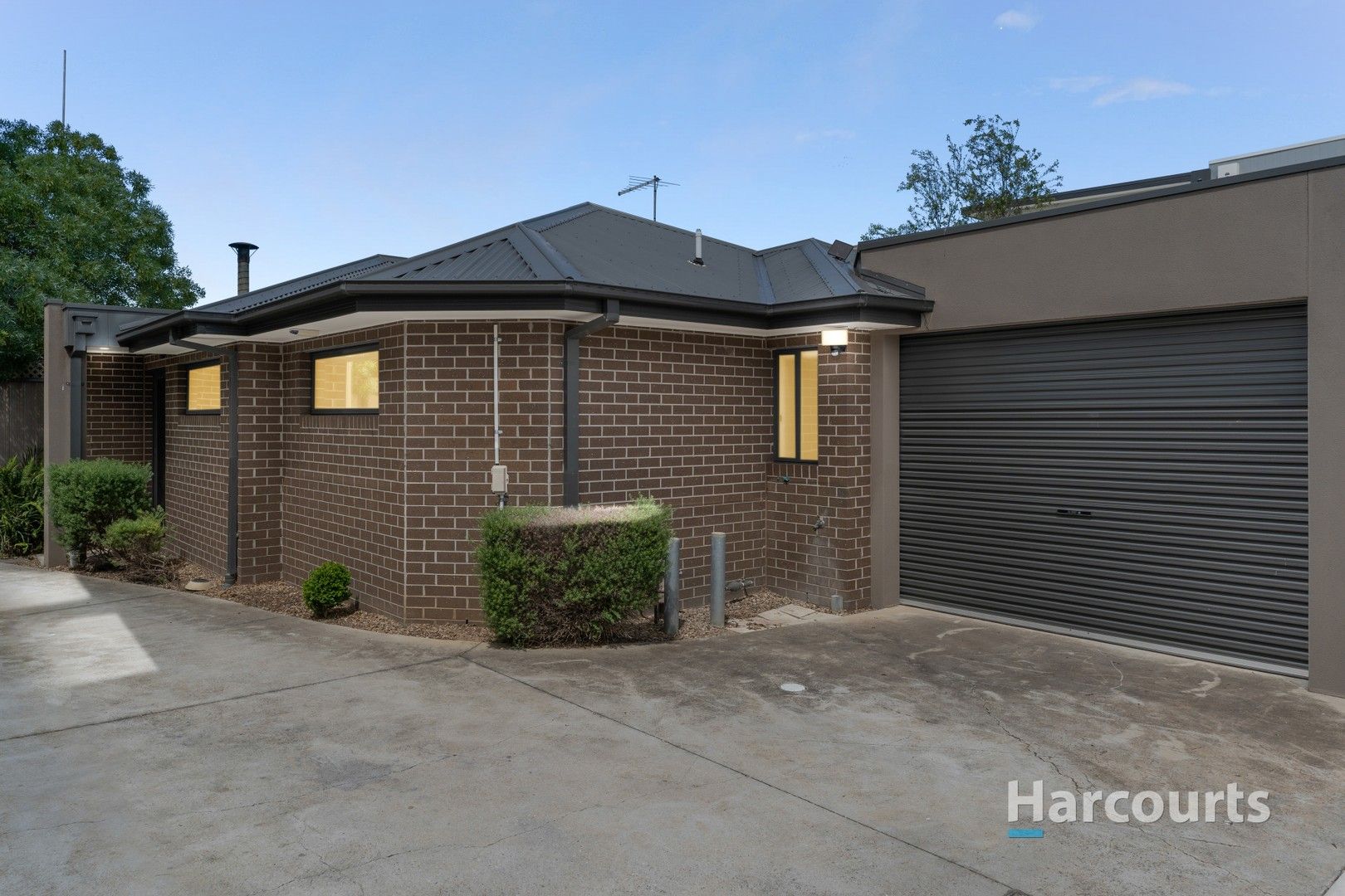 2 bedrooms House in 2/3 Elva Court BRAYBROOK VIC, 3019
