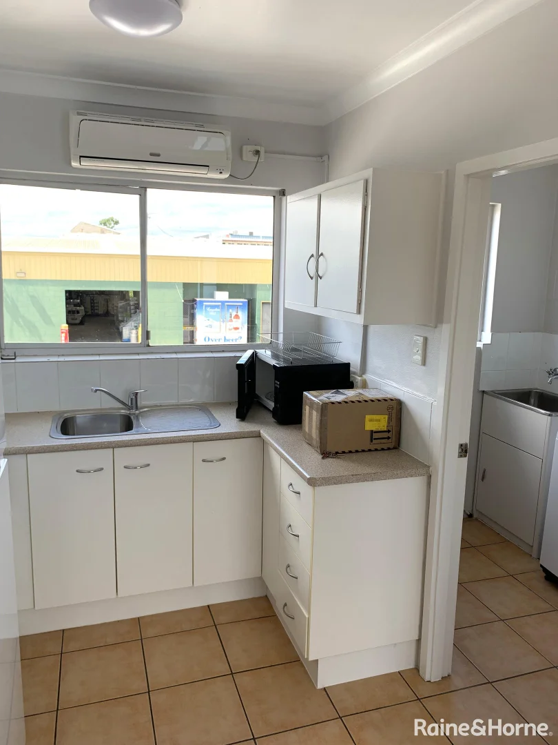 Additional image 5 of 4/29 Off Street, Gladstone Central QLD 4680