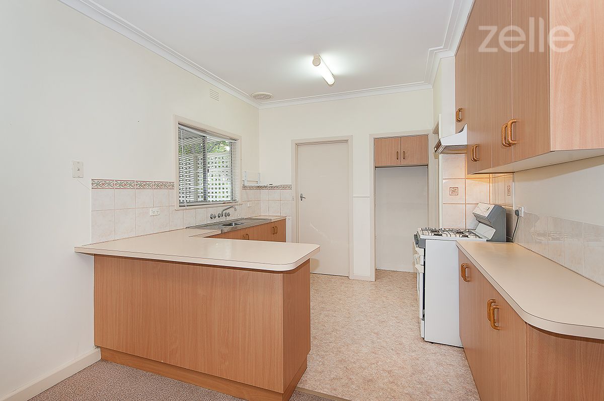 244 Peechelba Street, East Albury NSW 2640, Image 2