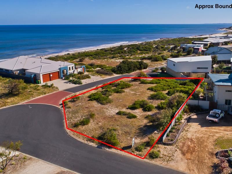 6 Ocean Blue Loop, Peppermint Grove Beach WA 6271, Image 0