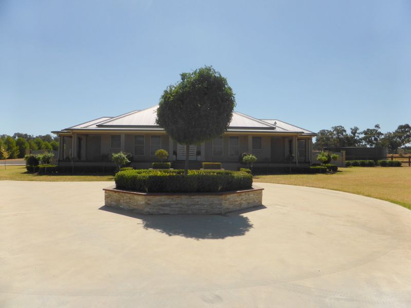 89 Goldrush Road, Parkes Property History & Address Research Domain