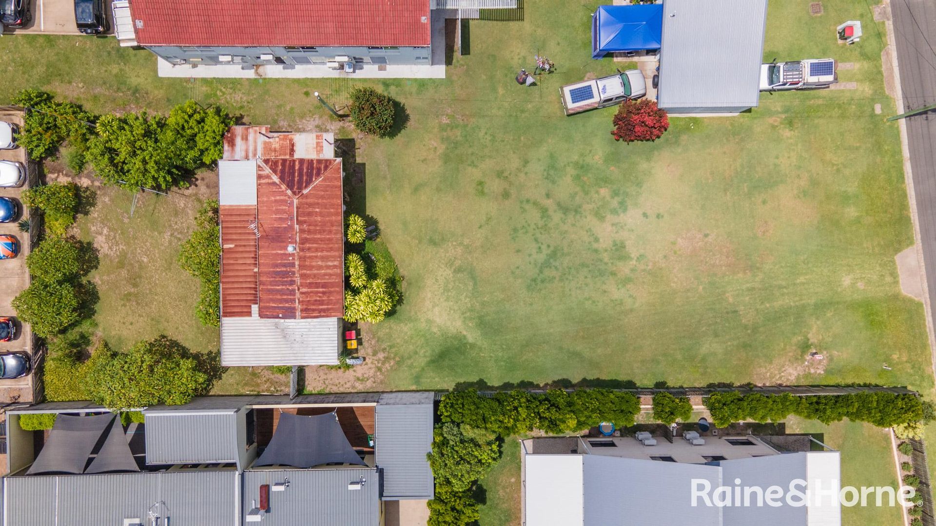 108 Freshwater Street, Torquay QLD 4655, Image 2