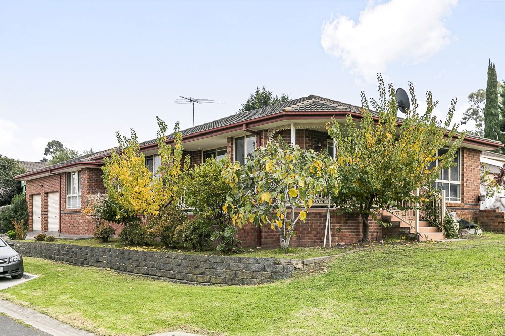 17 Reynolds Court, Roxburgh Park VIC 3064, Image 0