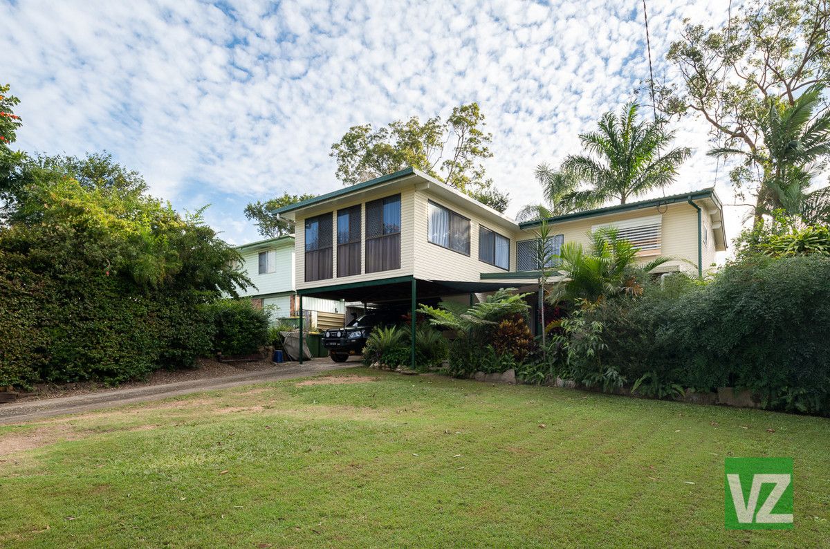 3 bedrooms House in 10 cestrum Street ARANA HILLS QLD, 4054