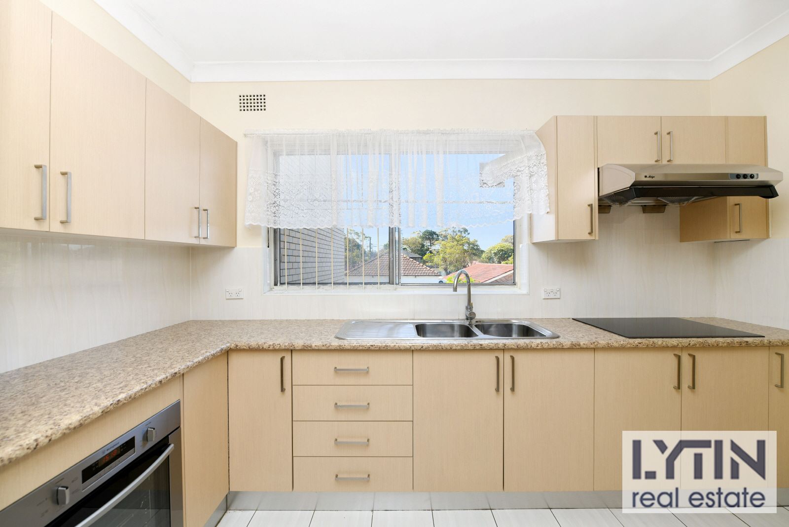 7/31-33 First Avenue, Campsie NSW 2194, Image 1
