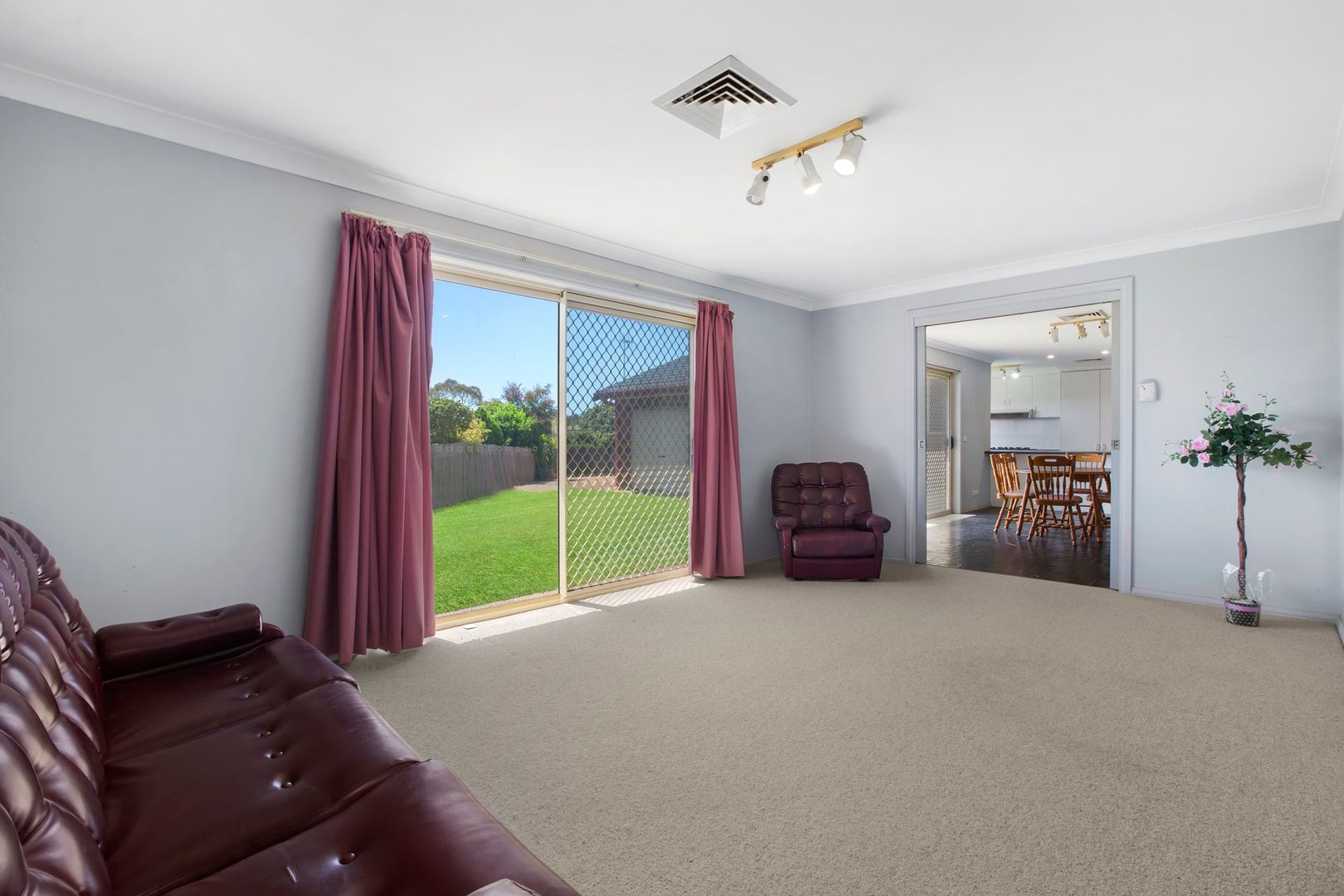 5 Supply Close, Bateau Bay NSW 2261, Image 2