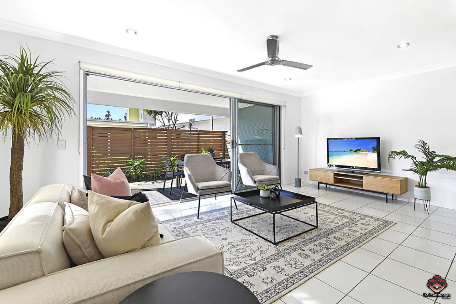 15/15 Porto Boulevard, Burleigh Waters QLD 4220, Image 2