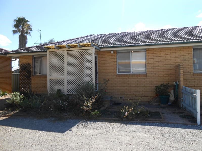 2 bedrooms House in 2/247 Goonoo Goonoo Road TAMWORTH NSW, 2340
