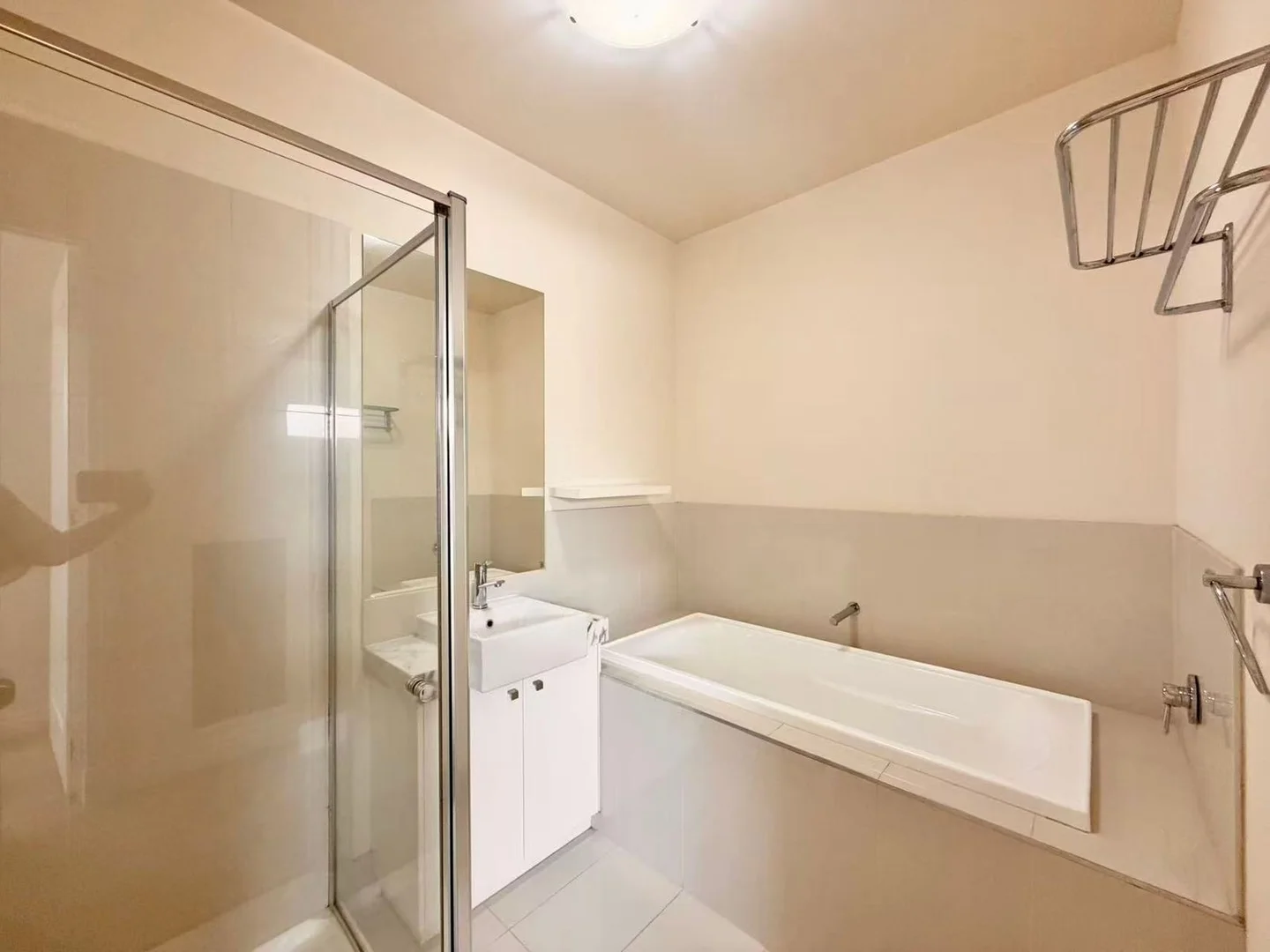 Additional image 12 of 5/928 Doncaster Road, Doncaster East VIC 3109